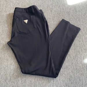 Guess stretchy black pants with front zipper and button, great condition!